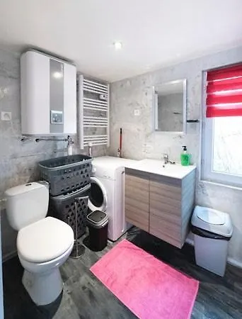 Majorelle Groupama Lyon Apartment Meyzieu
